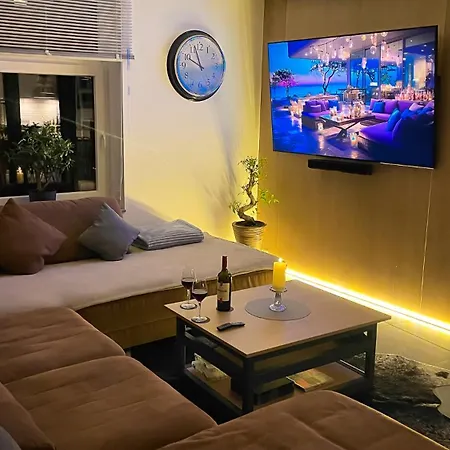 Design Loft - Parkplatz, Wlan, Netflix, Ps4, Heimkino הרפורד