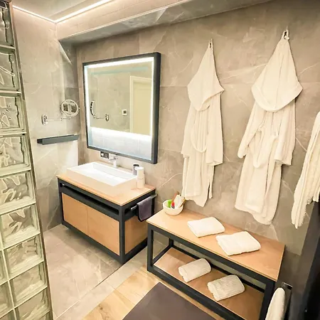 Design Loft - Parkplatz, Wlan, Netflix, Ps4, Heimkino דירה *