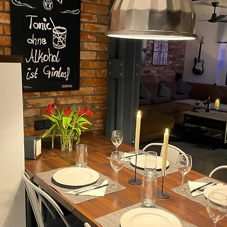 Design Loft - Parkplatz, Wlan, Netflix, Ps4, Heimkino شقة